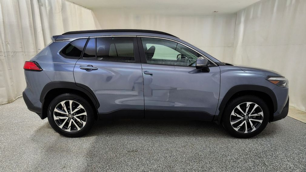 Toyota Corolla XLE 2022 d&rsquo;occasion à vendre - 3