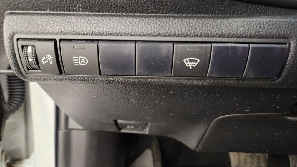 Toyota Corolla CVT 2021 d&rsquo;occasion à vendre - 21