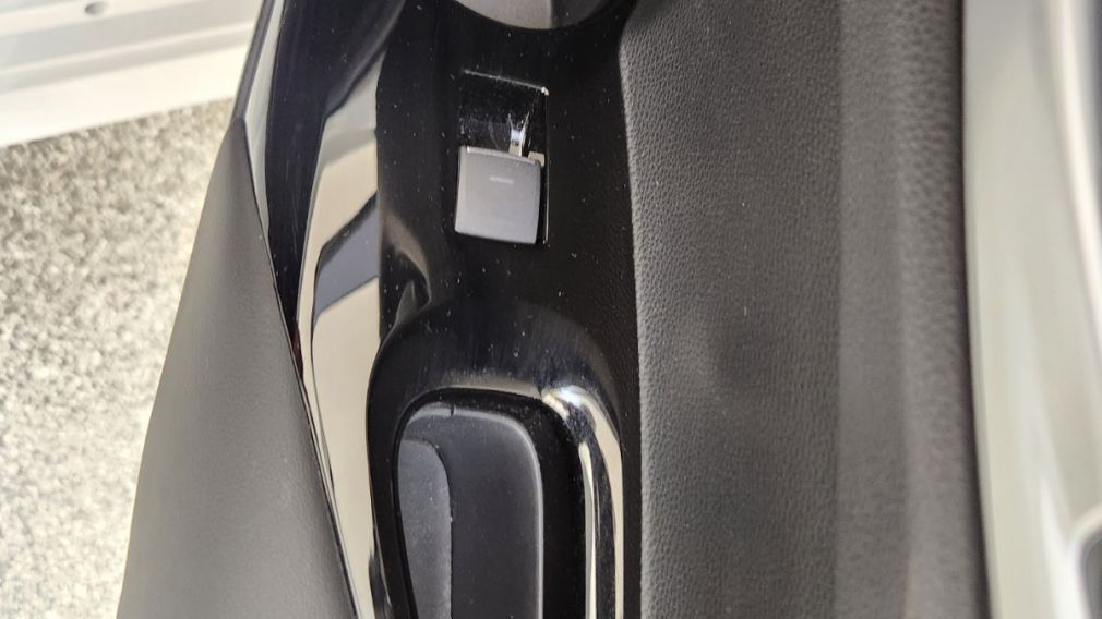 Toyota Corolla CVT 2021 d&rsquo;occasion à vendre - 29