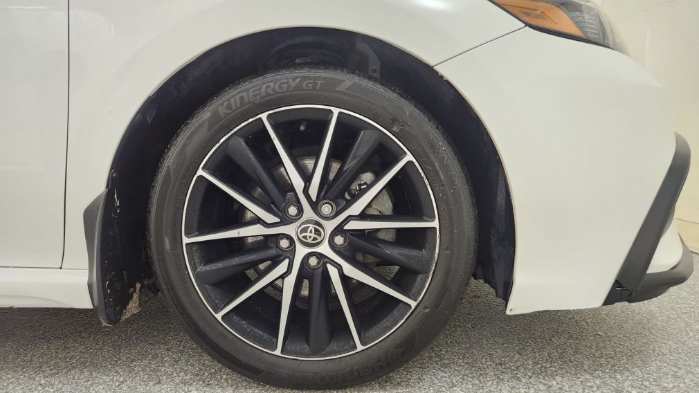 Toyota Camry Hybrid SE 2022 d&rsquo;occasion à vendre - 8