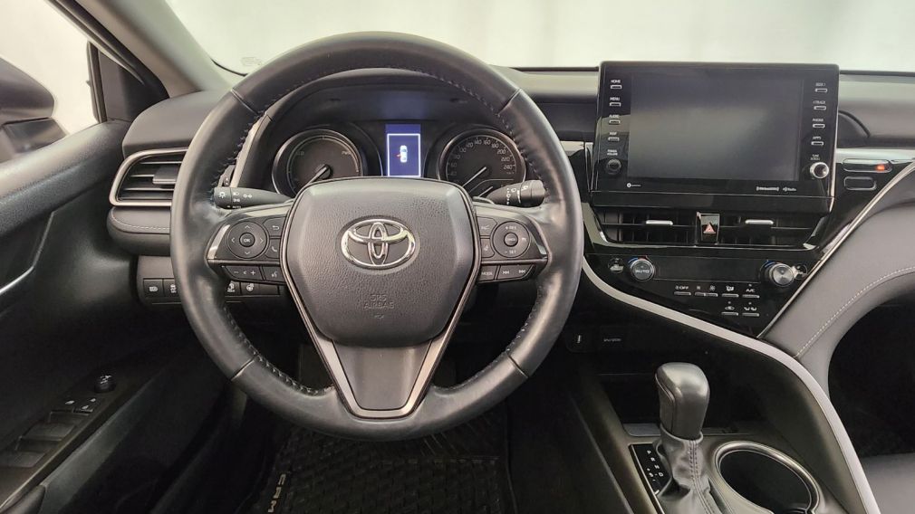 Toyota Camry Hybrid SE 2022 d&rsquo;occasion à vendre - 10
