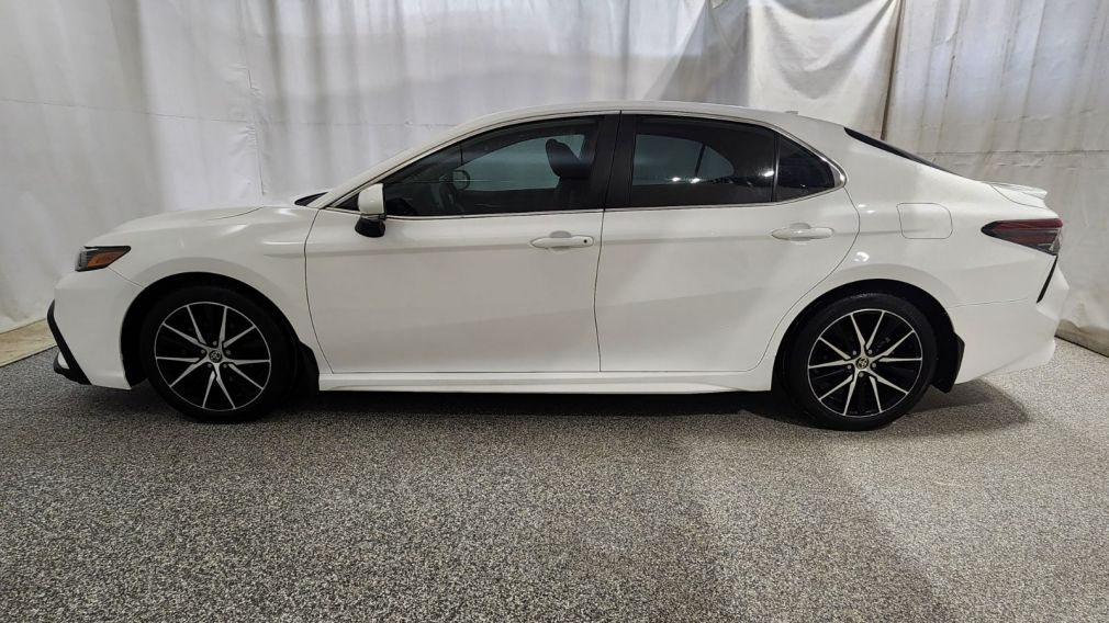 Toyota Camry Hybrid SE 2022 d&rsquo;occasion à vendre - 7