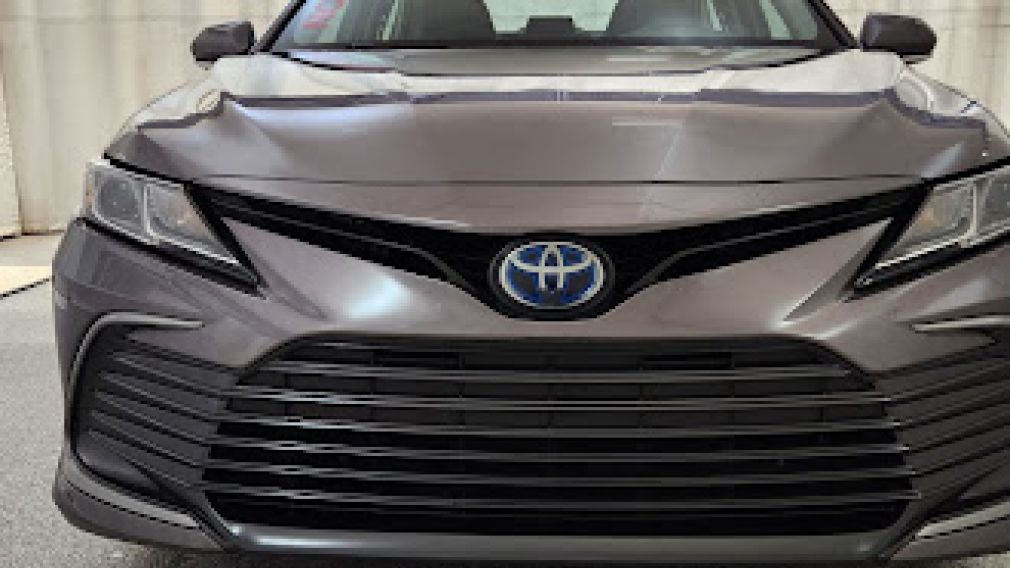 Toyota Camry Hybrid LE 2021 d&rsquo;occasion à vendre - 2