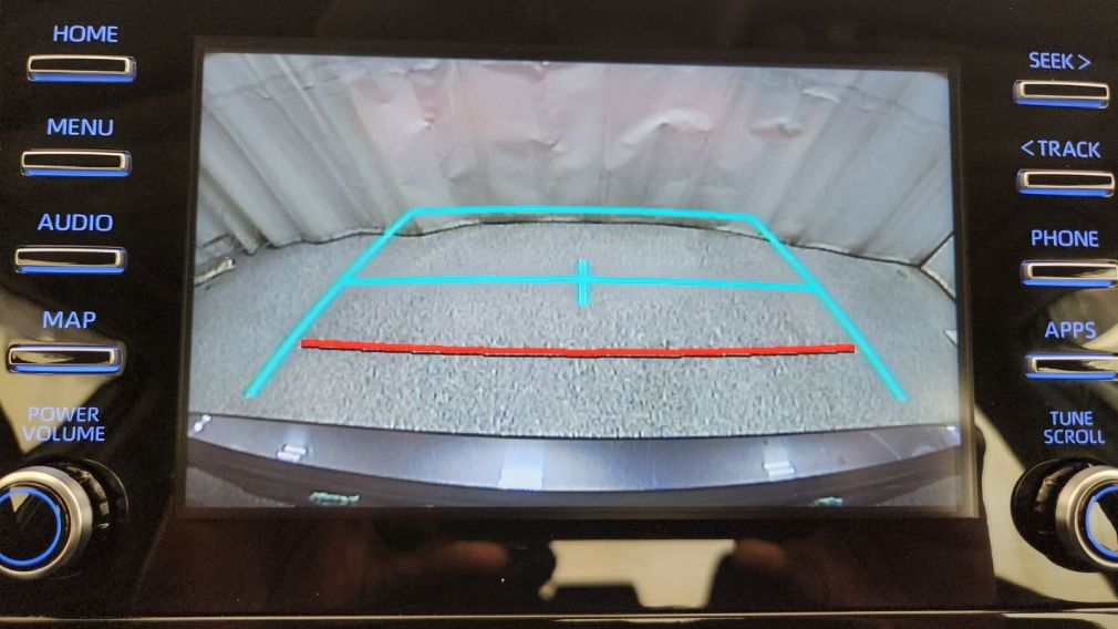 Toyota Camry Hybrid LE 2021 d&rsquo;occasion à vendre - 32