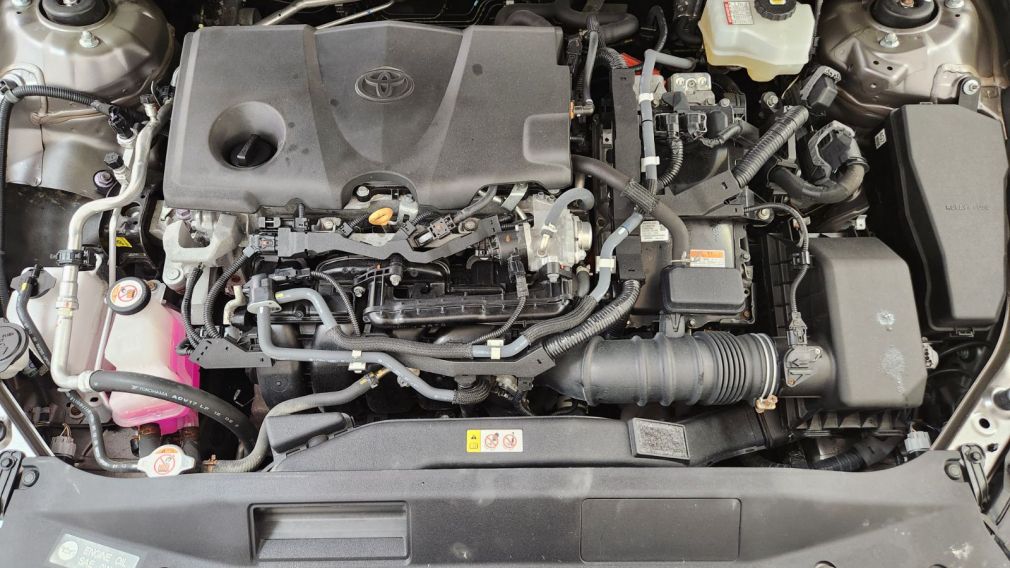 Toyota Camry Hybrid LE 2021 d&rsquo;occasion à vendre - 33