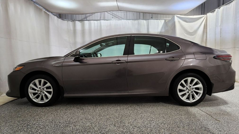 Toyota Camry Hybrid LE 2021 d&rsquo;occasion à vendre - 3