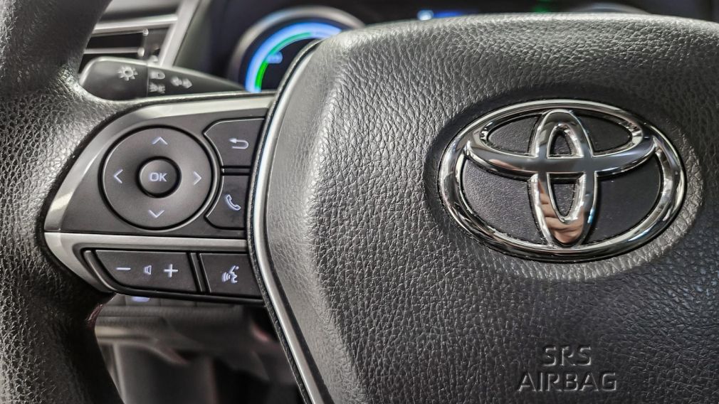 Toyota Camry Hybrid LE 2021 d&rsquo;occasion à vendre - 9