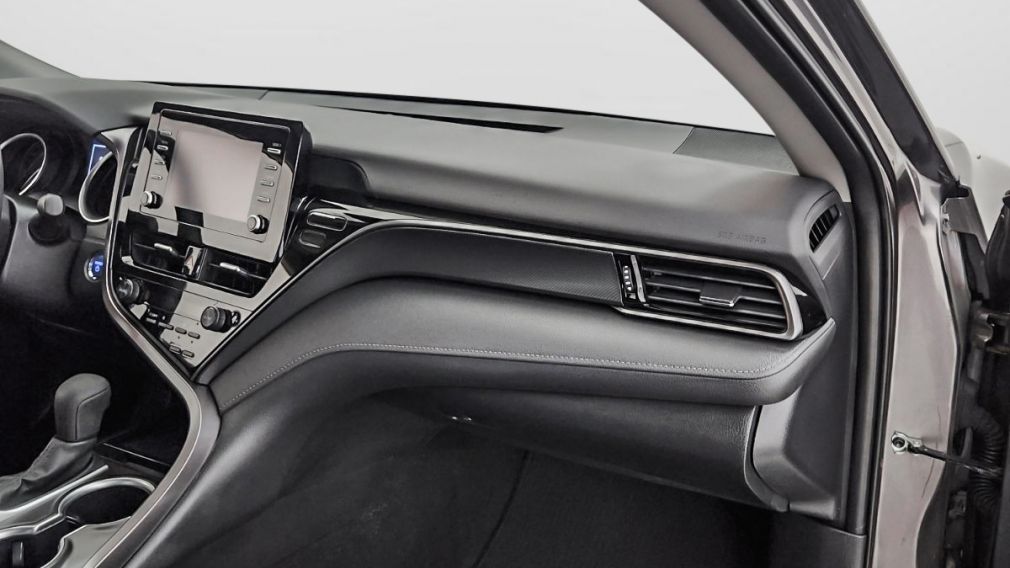 Toyota Camry Hybrid LE 2021 d&rsquo;occasion à vendre - 28