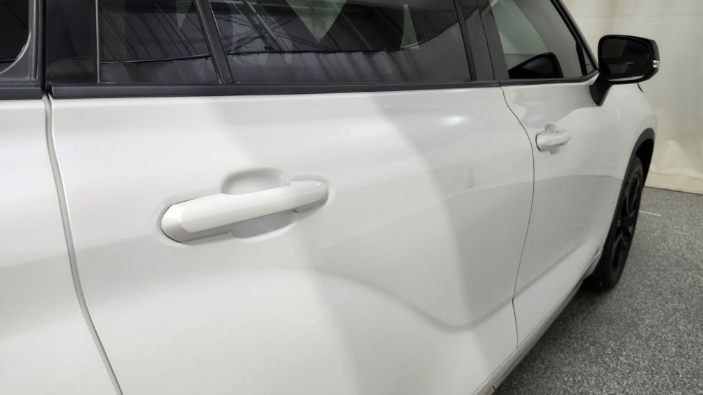 Toyota Highlander XSE 2023 d&rsquo;occasion à vendre - 4