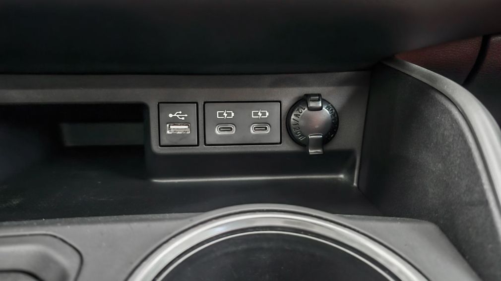 Toyota Highlander XSE 2023 d&rsquo;occasion à vendre - 22