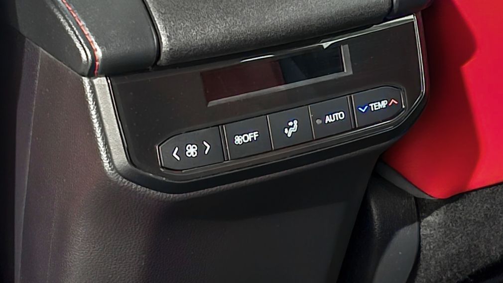 Toyota Highlander XSE 2023 d&rsquo;occasion à vendre - 31