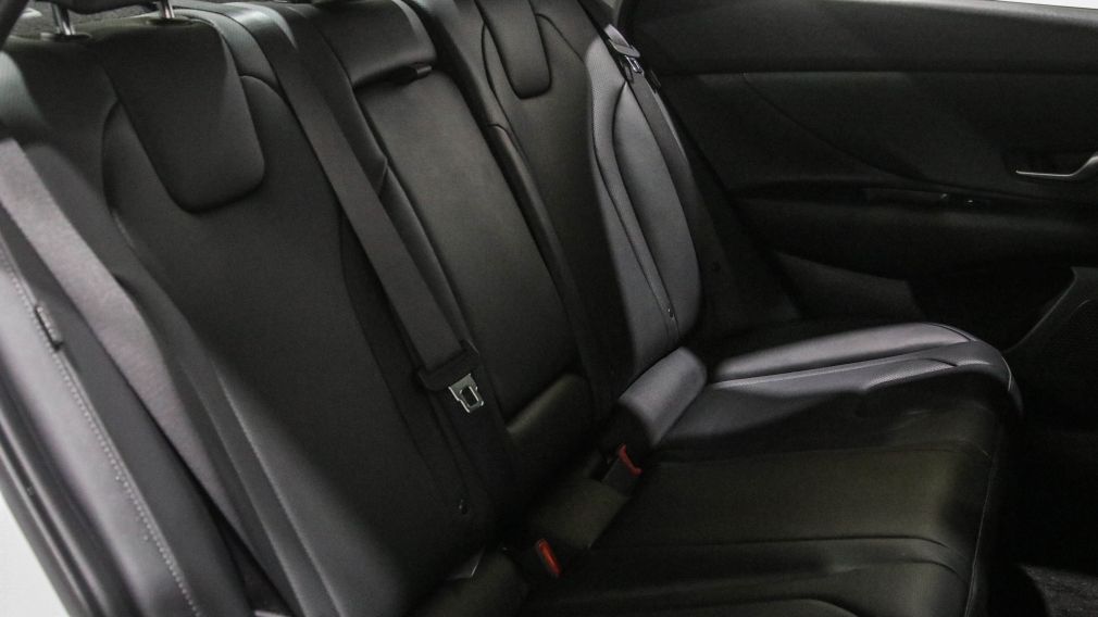 Hyundai Elantra Luxury 2025 d&rsquo;occasion à vendre - 22