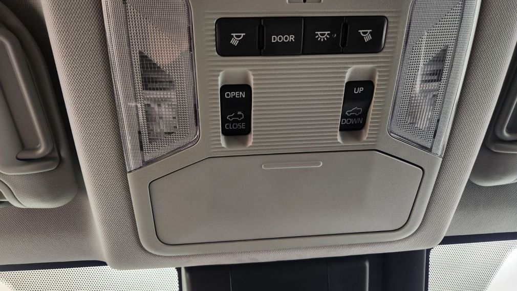 Toyota Rav 4 Hybrid XLE 2020 d&rsquo;occasion à vendre - 27