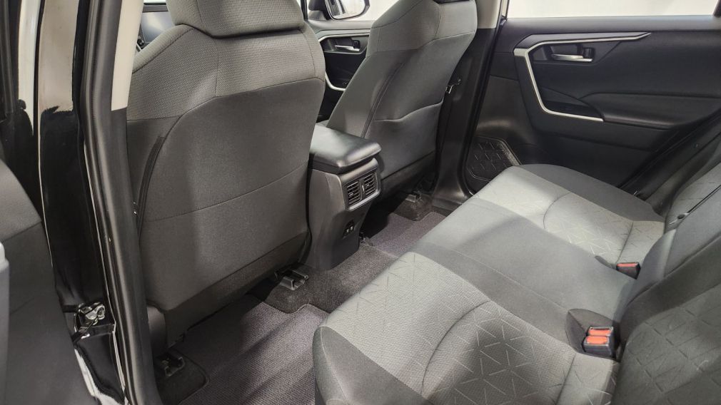 Toyota Rav 4 Hybrid XLE 2020 d&rsquo;occasion à vendre - 33