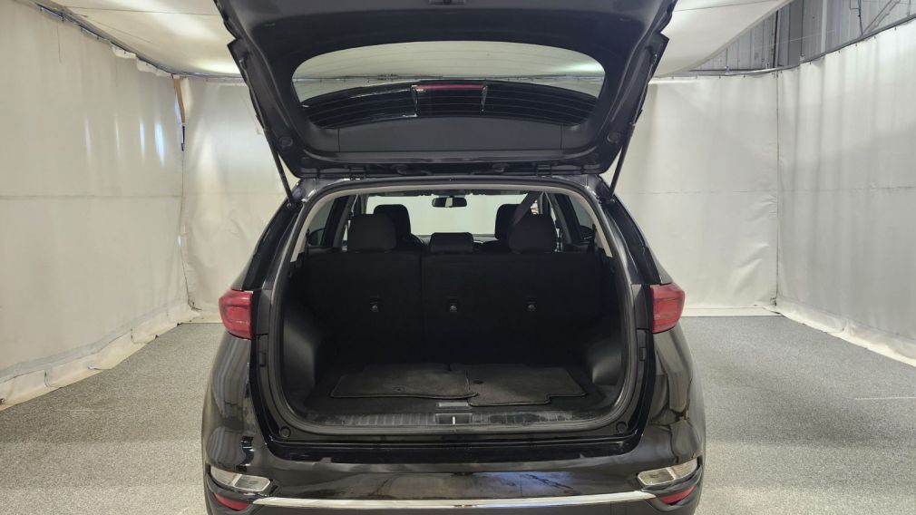 Kia Sportage LX 2022 d&rsquo;occasion à vendre - 16