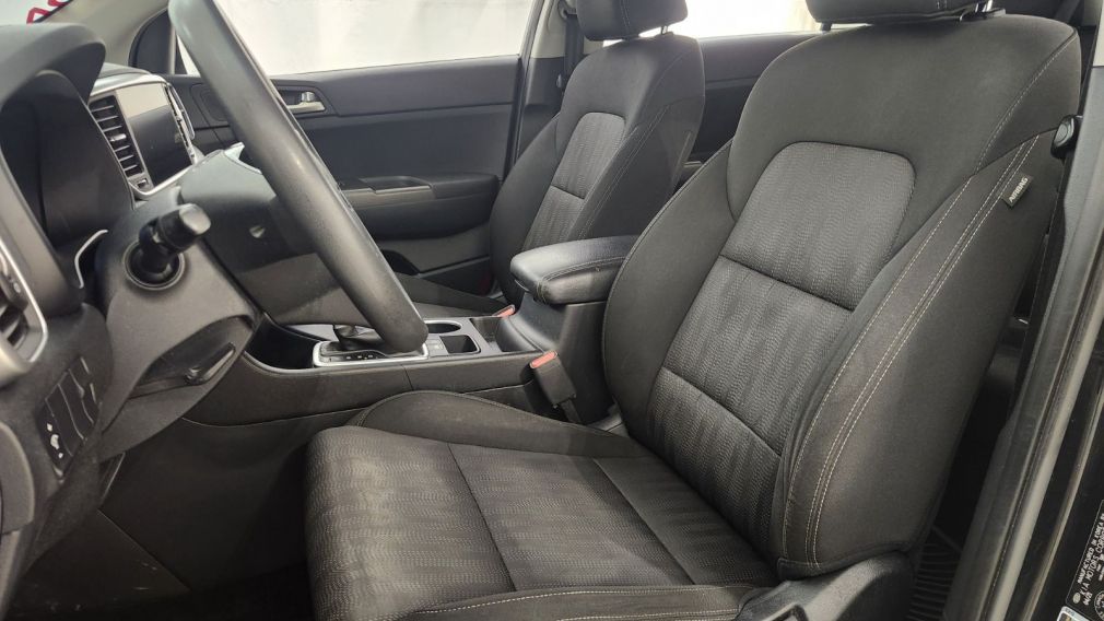 Kia Sportage LX 2022 d&rsquo;occasion à vendre - 31
