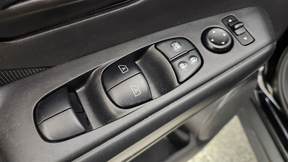 Nissan Kicks S 2024 d&rsquo;occasion à vendre - 28