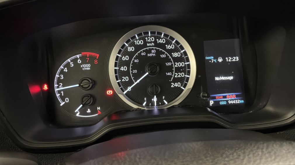 Toyota Corolla LE 2020 d&rsquo;occasion à vendre - 14