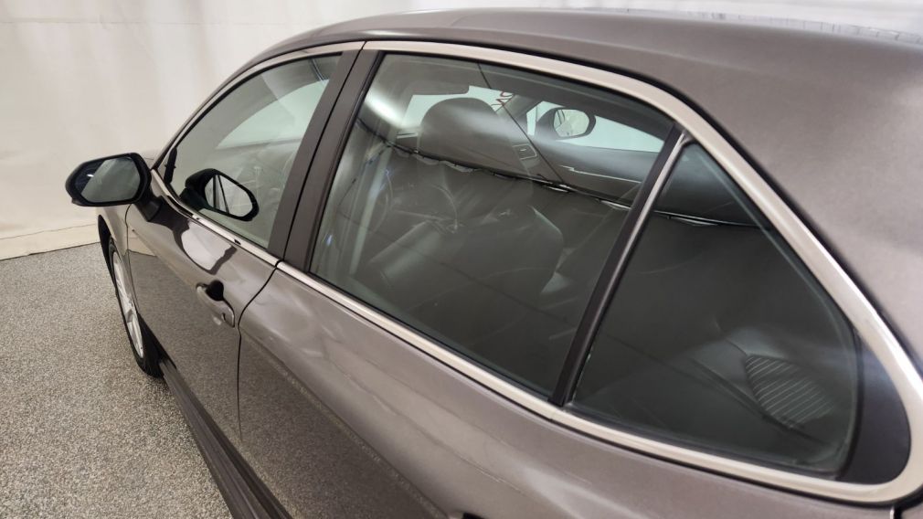 Toyota Camry SE 2024 d&rsquo;occasion à vendre - 9