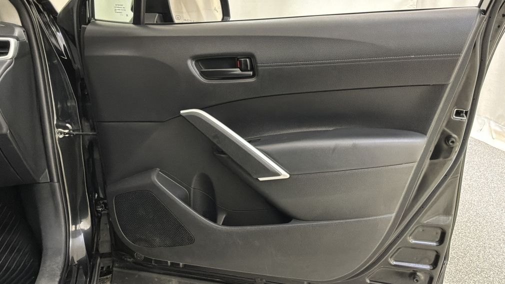 Toyota Corolla LE 2022 d&rsquo;occasion à vendre - 31