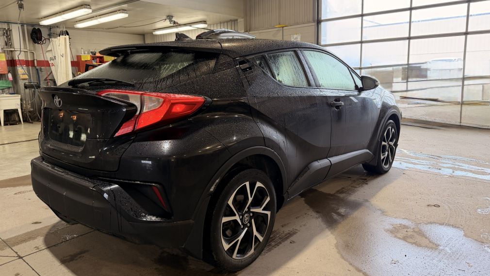 Toyota C-HR XLE Premium 2022 d&rsquo;occasion à vendre - 4