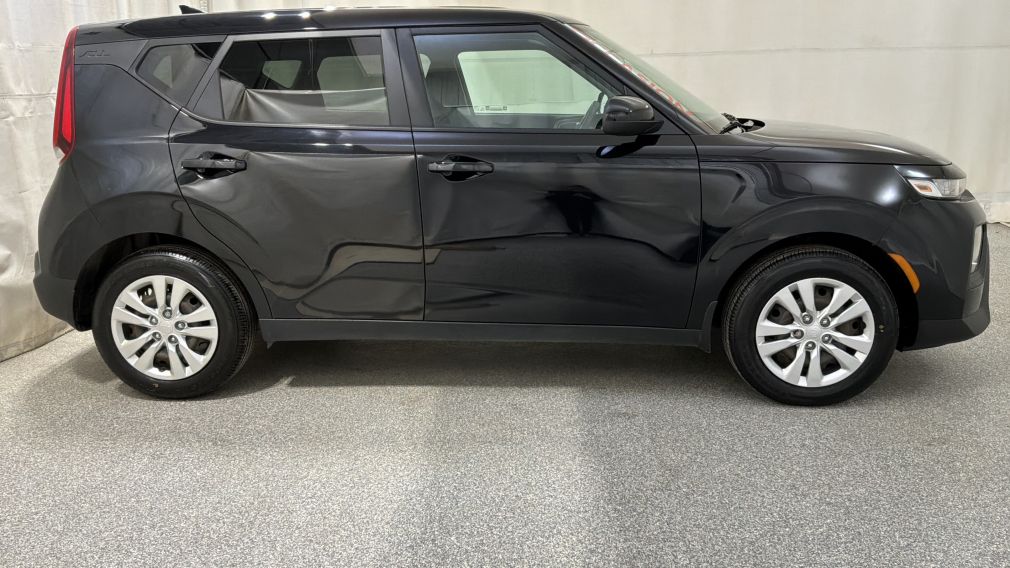 Kia Soul LX 2021 d&rsquo;occasion à vendre - 2