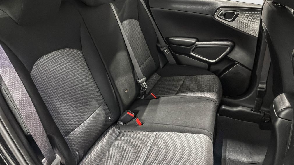 Kia Soul LX 2021 d&rsquo;occasion à vendre - 32