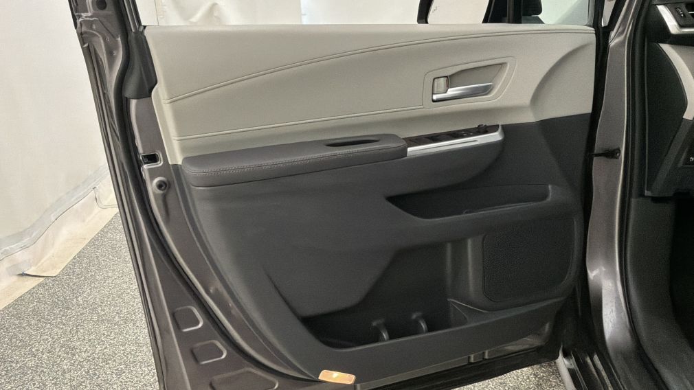 Toyota Sienna XSE 2021 d&rsquo;occasion à vendre - 25