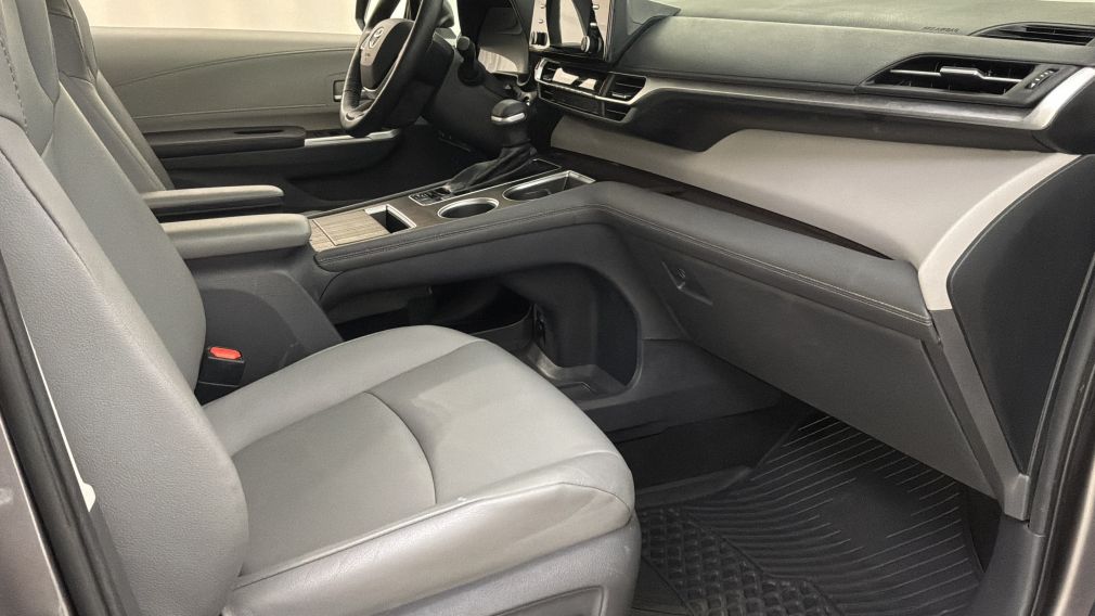 Toyota Sienna XSE 2021 d&rsquo;occasion à vendre - 33