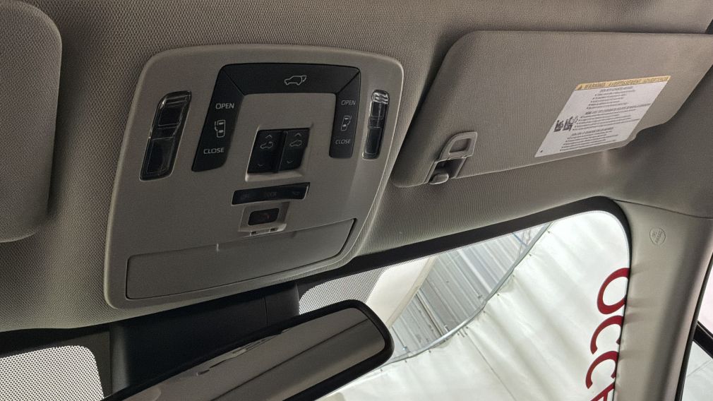 Toyota Sienna XSE 2021 d&rsquo;occasion à vendre - 24