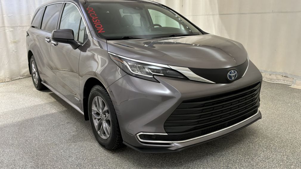 Toyota Sienna XSE
