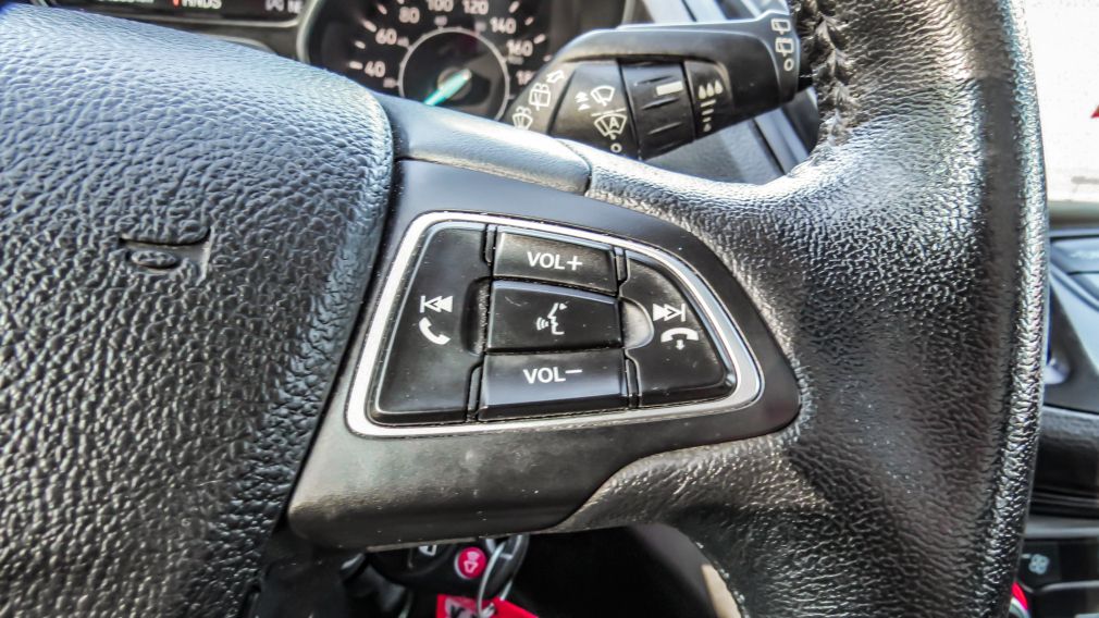 Ford Escape SEL 2018 d’occasion à vendre - 19