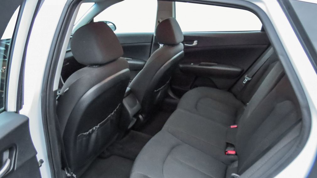 Kia Optima LX 2018 d’occasion à vendre - 10