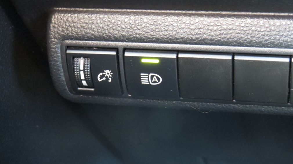 Toyota Corolla L 2020 d&rsquo;occasion à vendre - 18