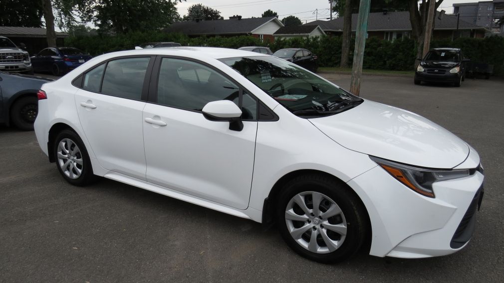 Toyota Corolla LE