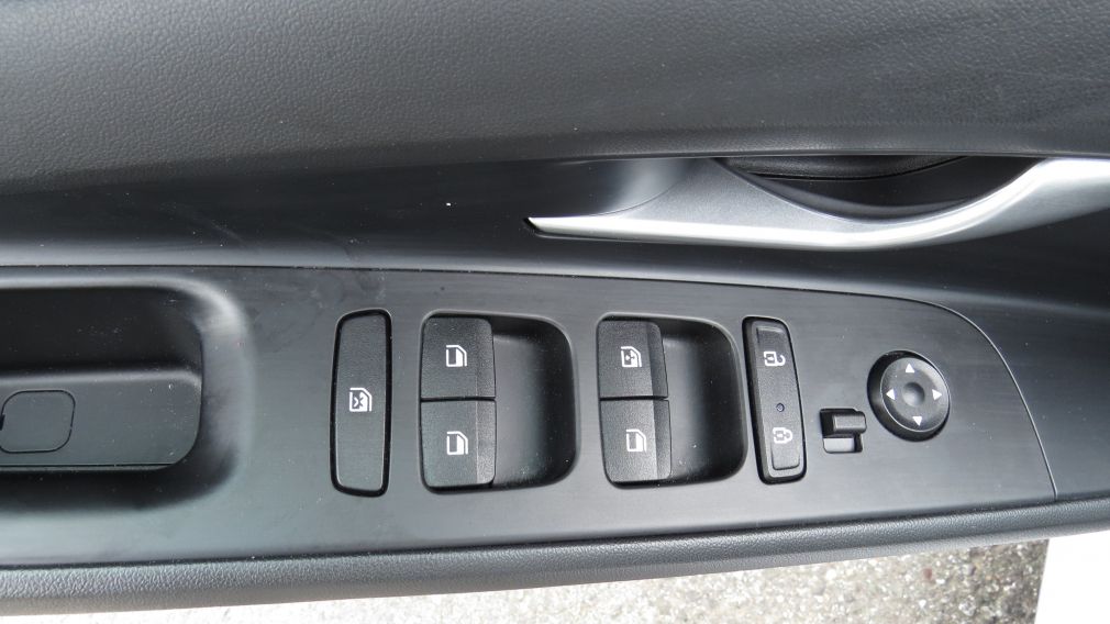 Hyundai Elantra Preferred 2023 d&rsquo;occasion à vendre - 10