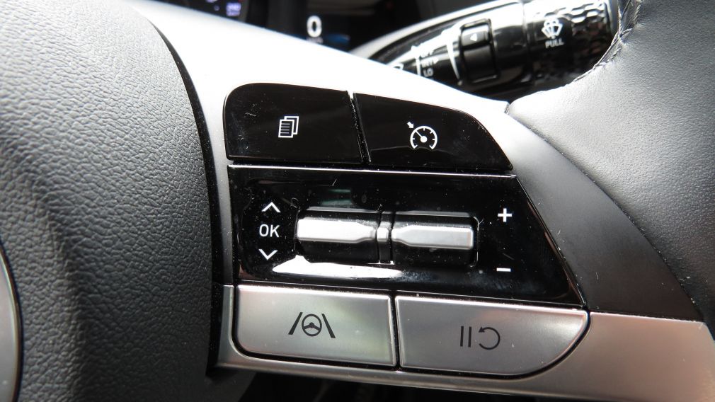 Hyundai Elantra Preferred 2023 d&rsquo;occasion à vendre - 16