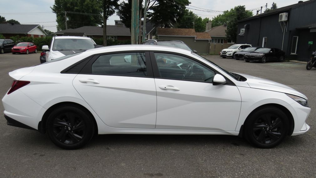 Hyundai Elantra Preferred 2023 d&rsquo;occasion à vendre - 8