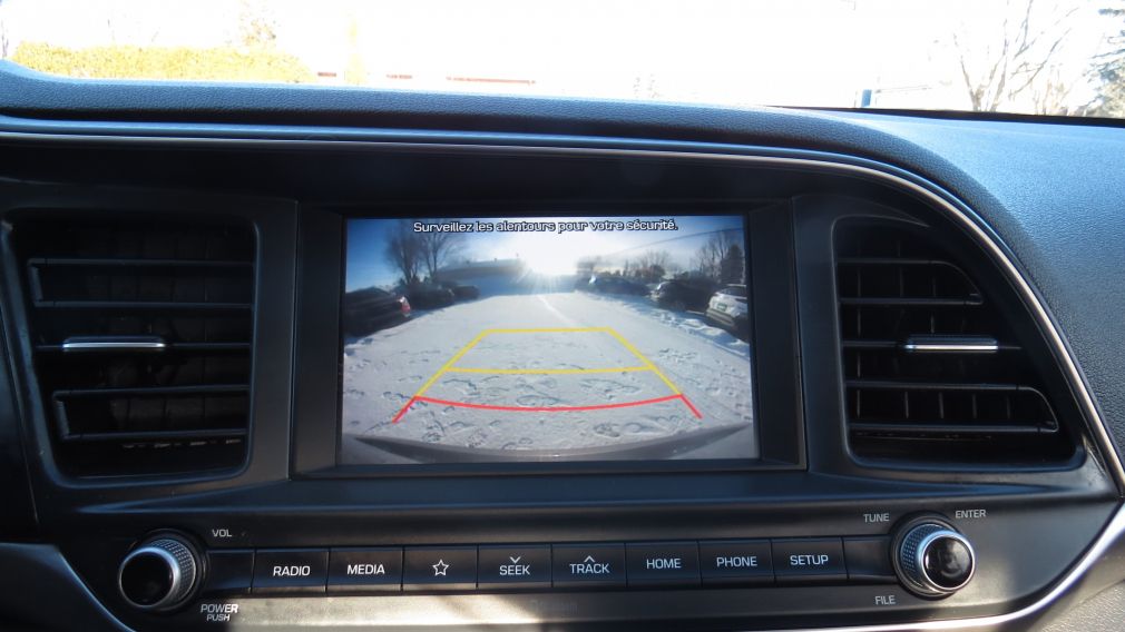 Hyundai Elantra Preferred 2019 d&rsquo;occasion à vendre - 14