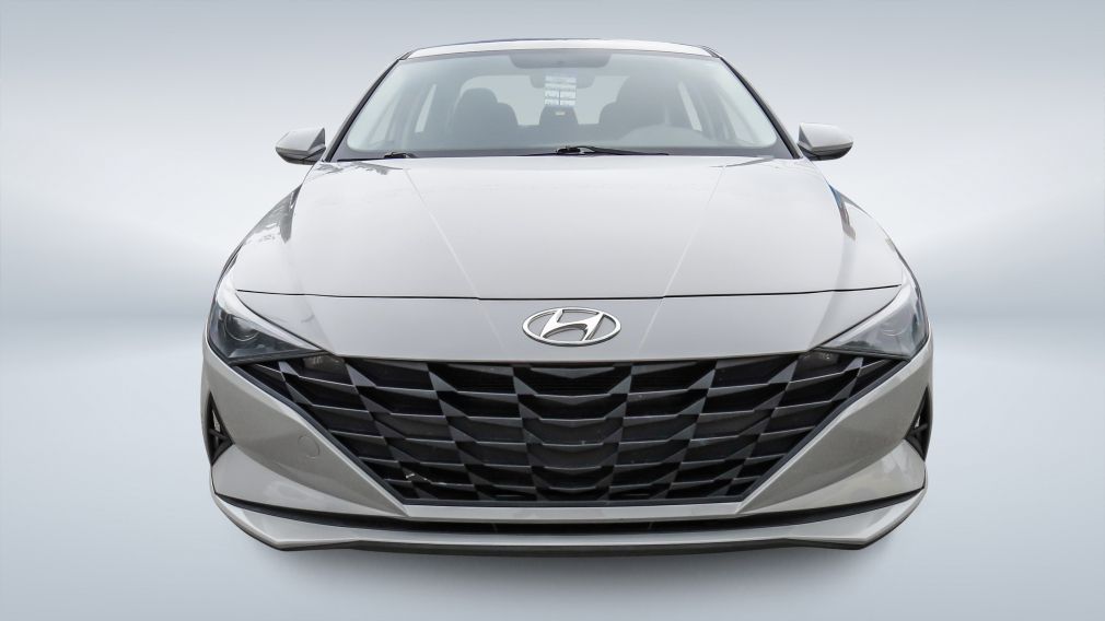 Hyundai Elantra Essential 2021 d&rsquo;occasion à vendre - 2