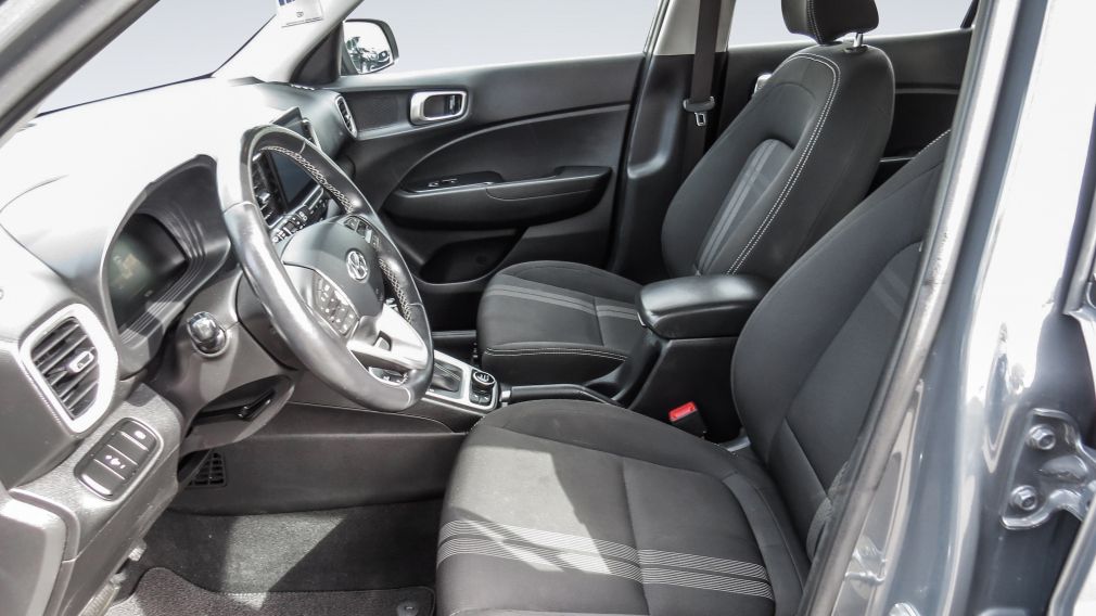 Hyundai Venue Preferred 2024 d&rsquo;occasion à vendre - 9