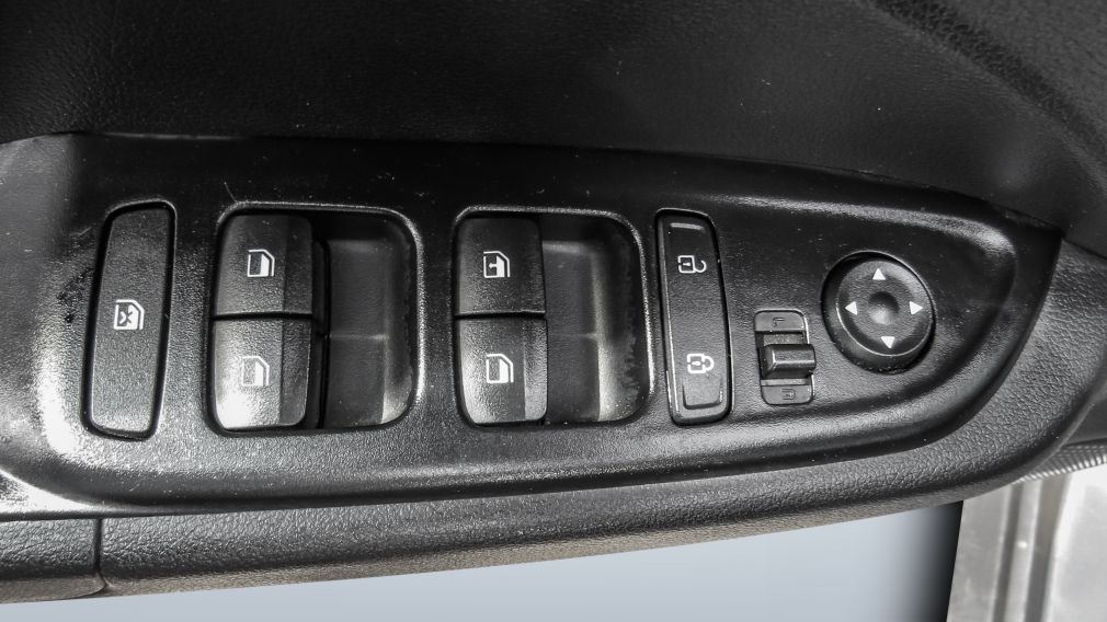 Hyundai Venue Preferred 2024 d&rsquo;occasion à vendre - 10