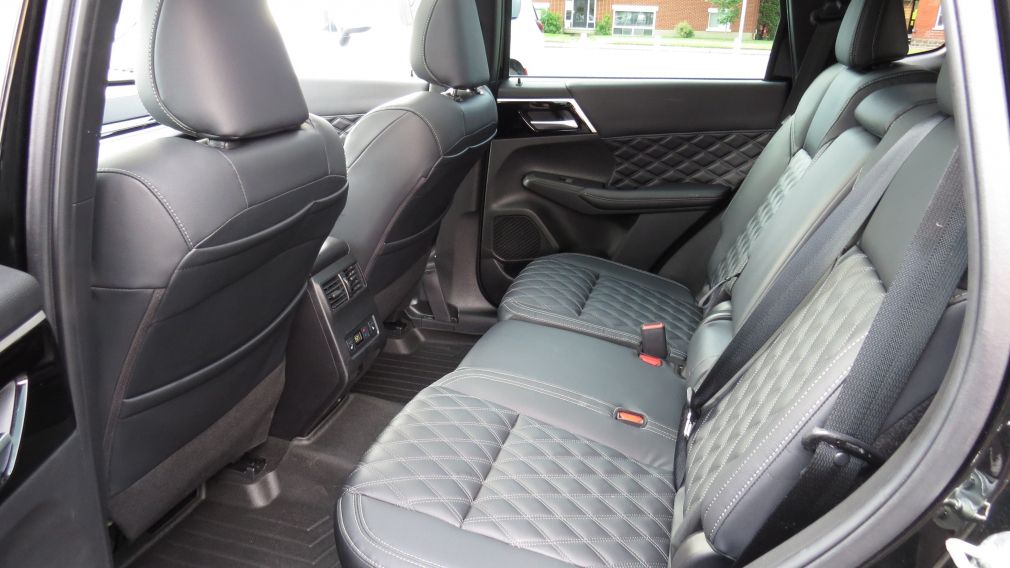 Mitsubishi Outlander SEL 2023 d&rsquo;occasion à vendre - 20