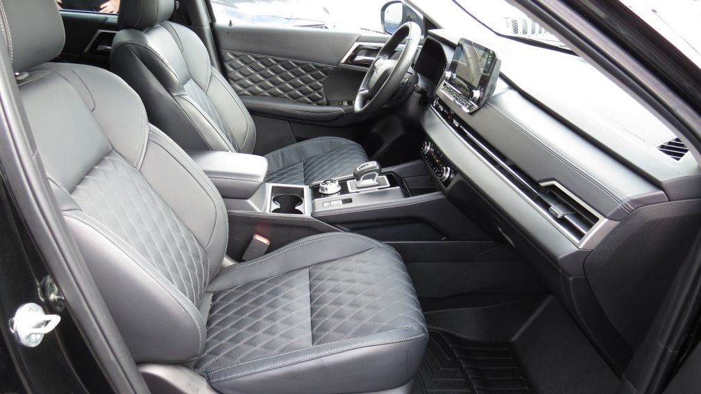Mitsubishi Outlander SEL 2023 d&rsquo;occasion à vendre - 22