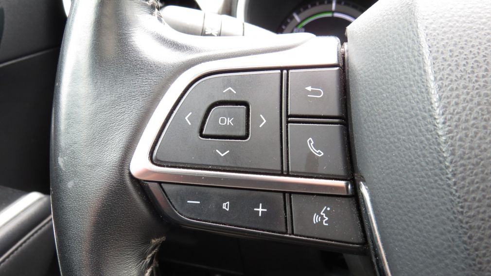 Toyota Highlander Hybrid XLE 2021 d&rsquo;occasion à vendre - 17