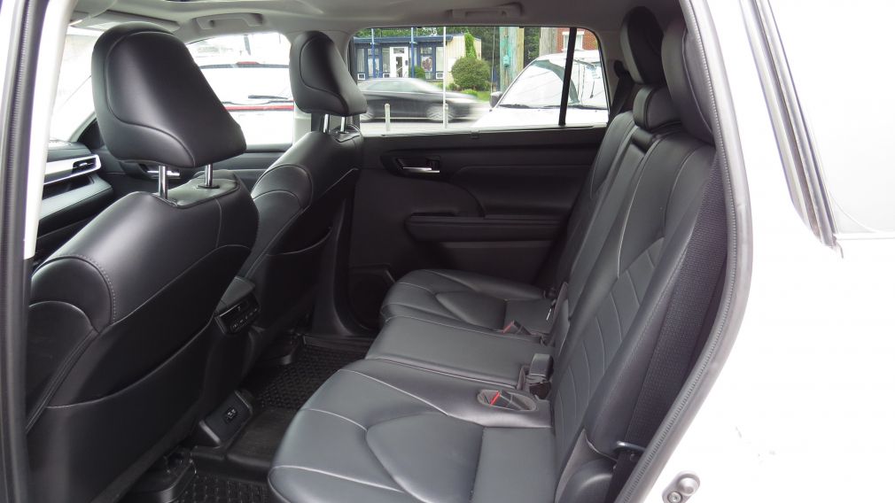 Toyota Highlander Hybrid XLE 2021 d&rsquo;occasion à vendre - 20