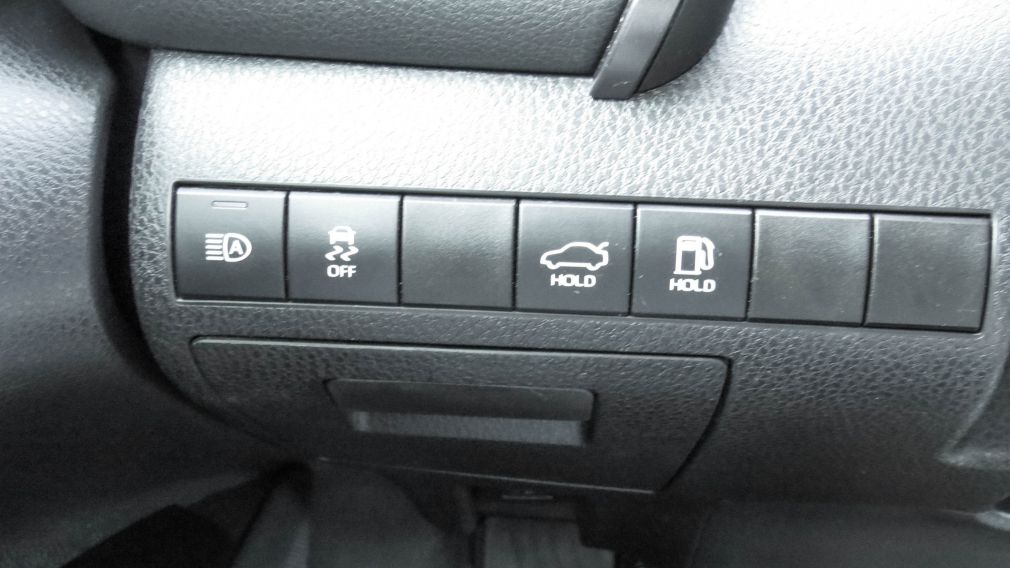 Toyota Camry LE 2019 à vendre à Donnacona - 19