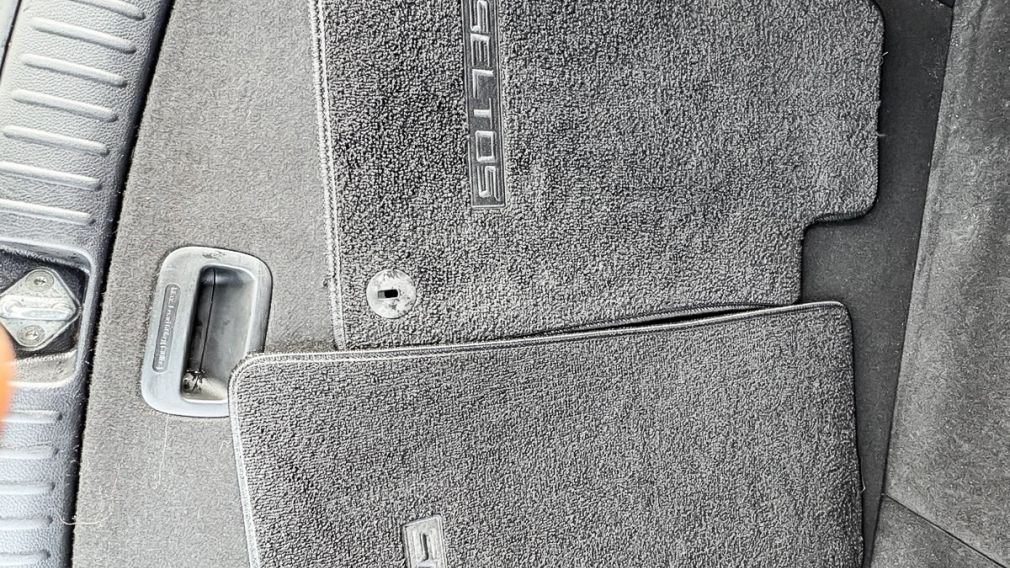 Kia Seltos SX Turbo 2021 d&rsquo;occasion à vendre - 14