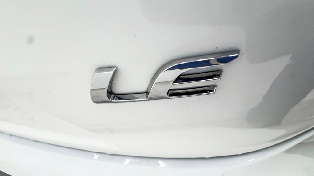 Toyota Corolla LE 2023 d&rsquo;occasion à vendre - 12