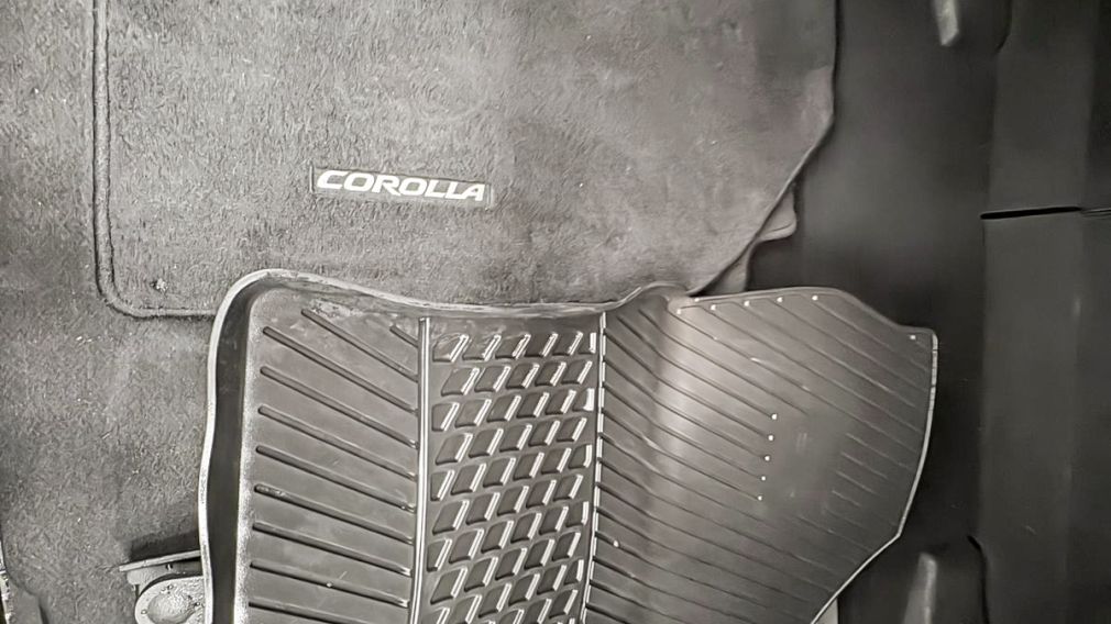 Toyota Corolla LE 2023 d&rsquo;occasion à vendre - 13